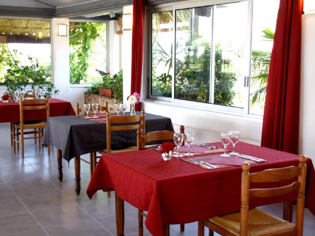 Hôtel des Crêtes de Pignols - Photo 4