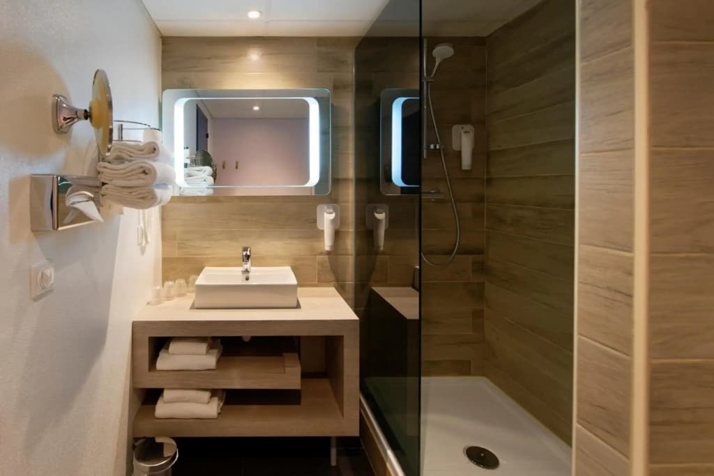 Ibis Styles Chalon sur Saone - Miniature 8