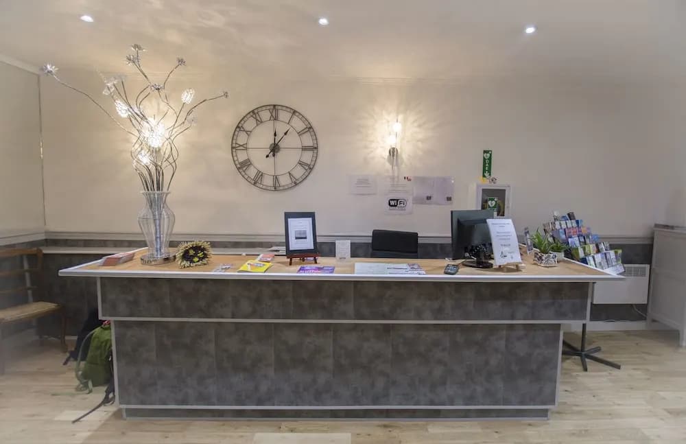Hôtel L'Univers - Photo 2