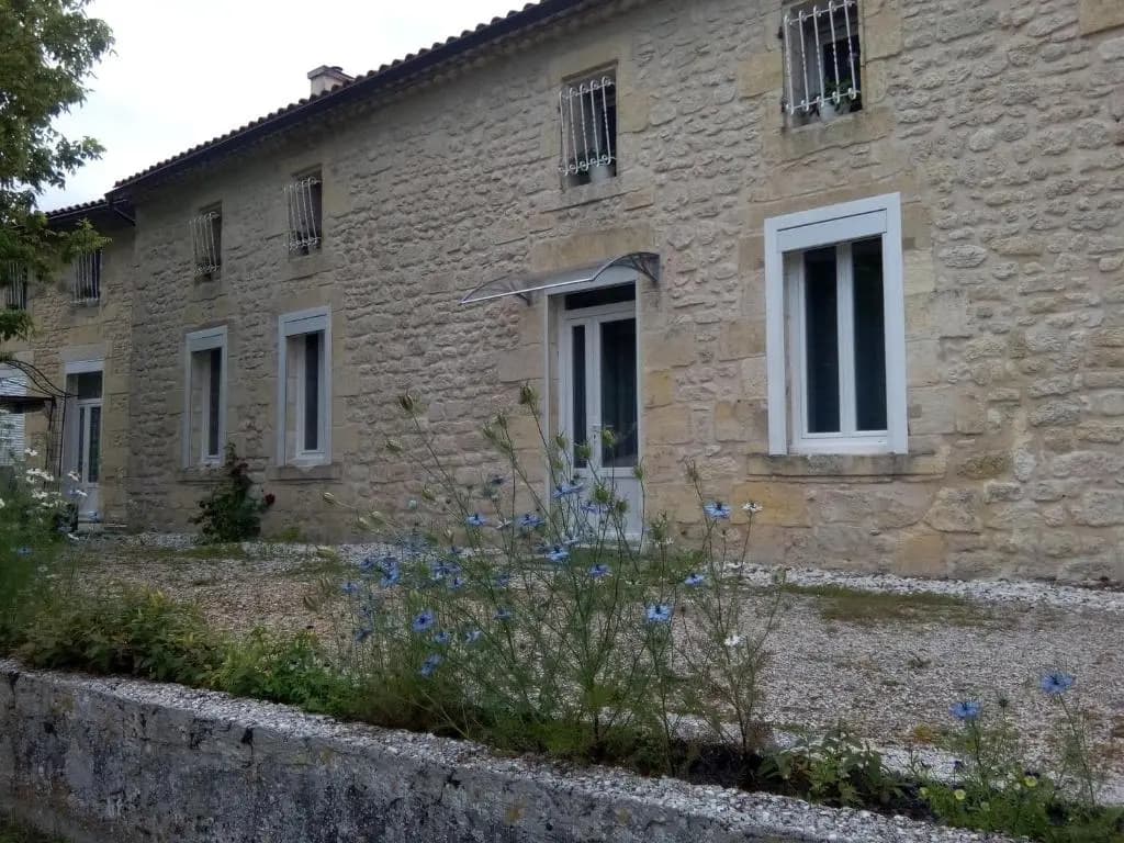 Château Pierre de Montignac - Photo 1