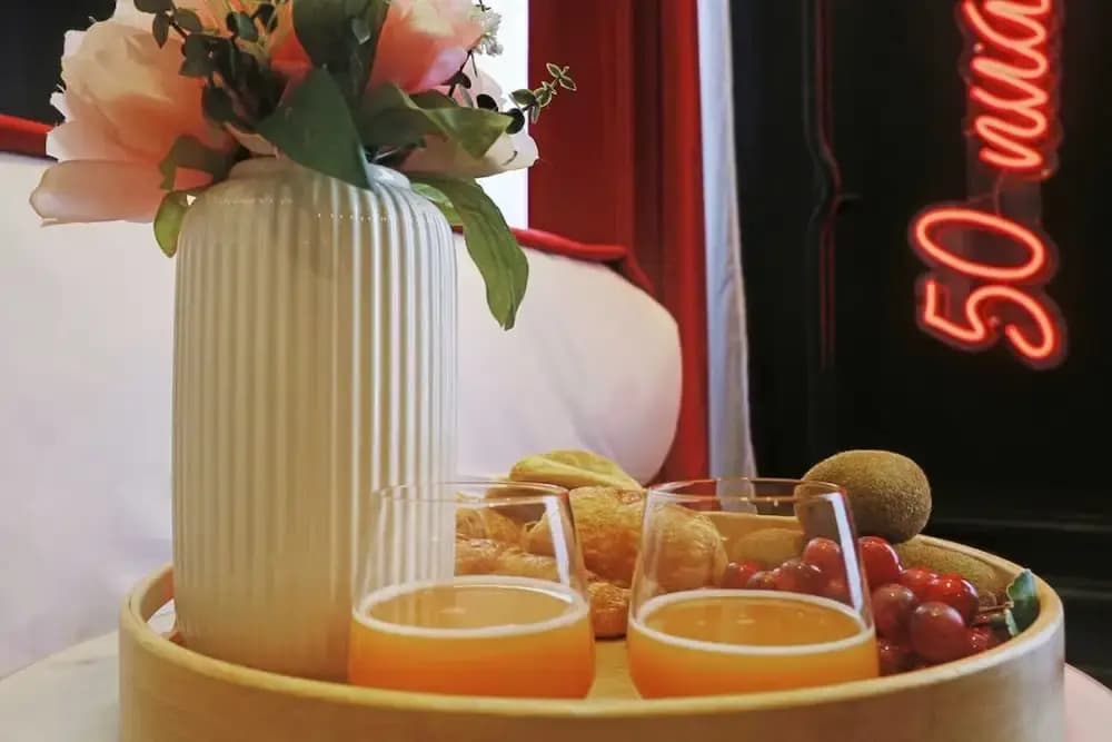 Luxurious Suite With AC Le Marais Beaubourg - Miniature 7
