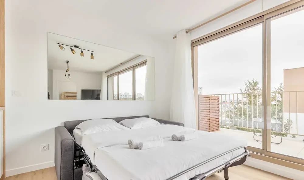 Pleasant Apt With Balcony-6p-close to Disney/paris - Photo 3