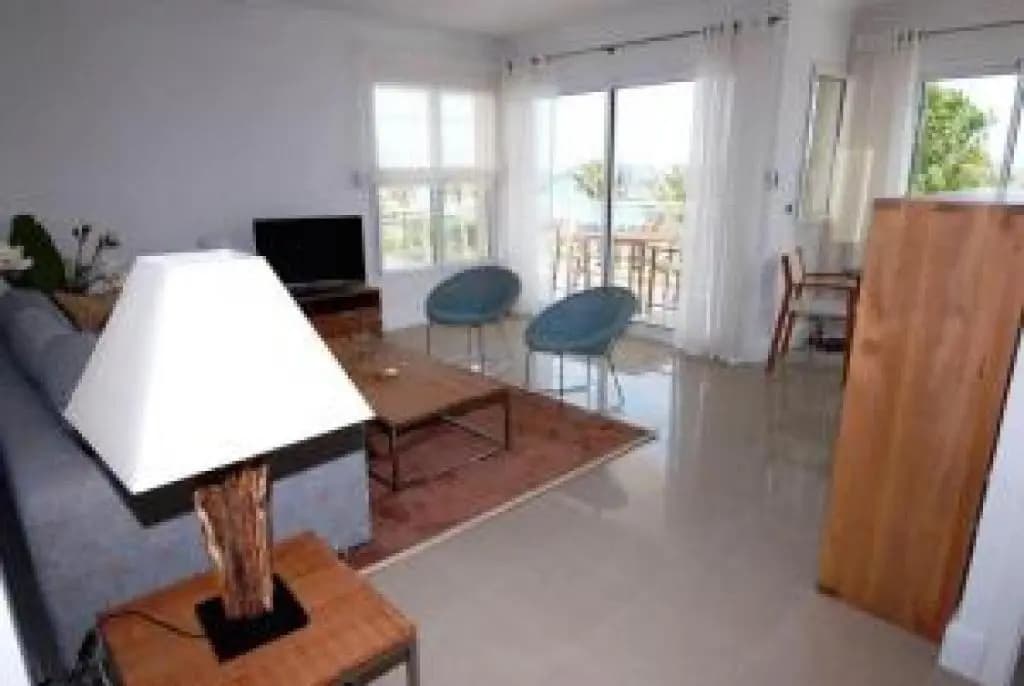 Stunning 2 Bed 2 Bath Apt on the Cannes sea Front has Swimming Pool and is a Secure Modern Building - 464 - Photo 2