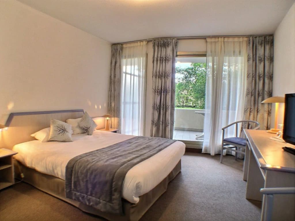 Hotel Thomas - Photo 4