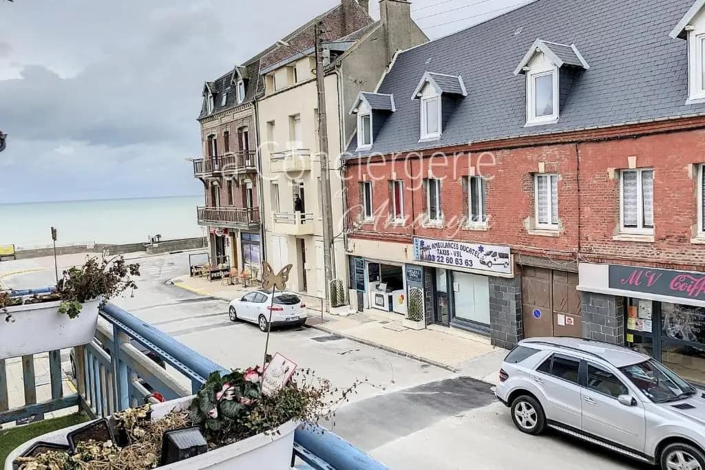 Triplex avec de grand volume pour accueillir Famille et Amis au cœur d'Ault - Miniature 6