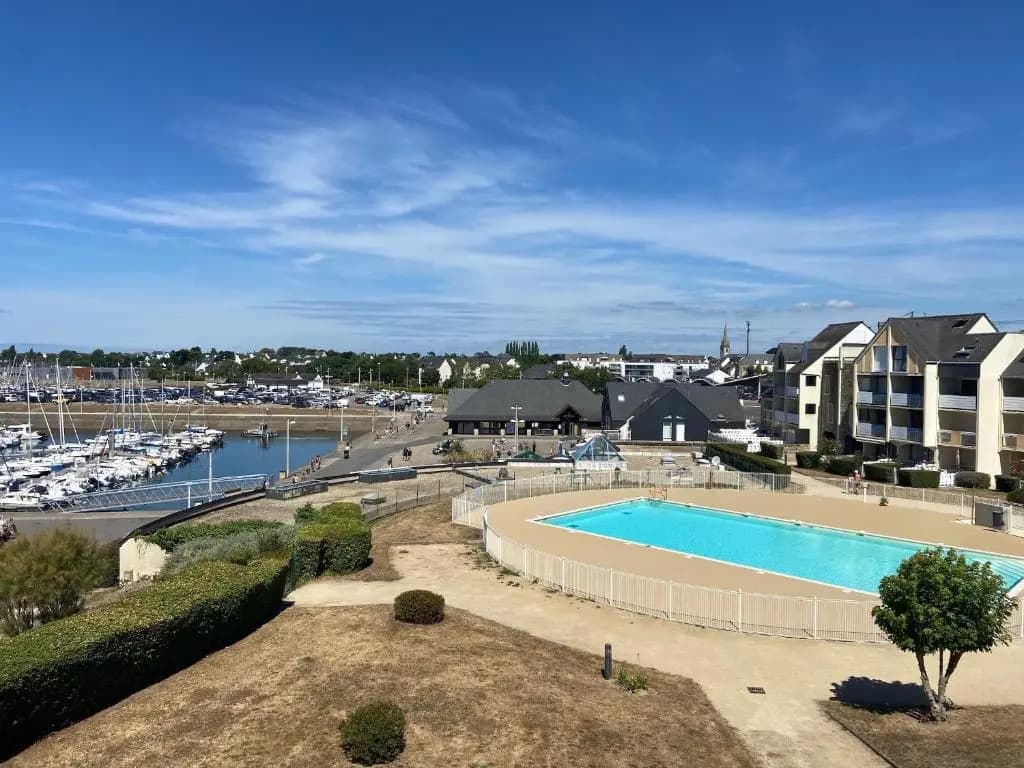 Immersion a Arzon dans ce bel appartement - Photo 2