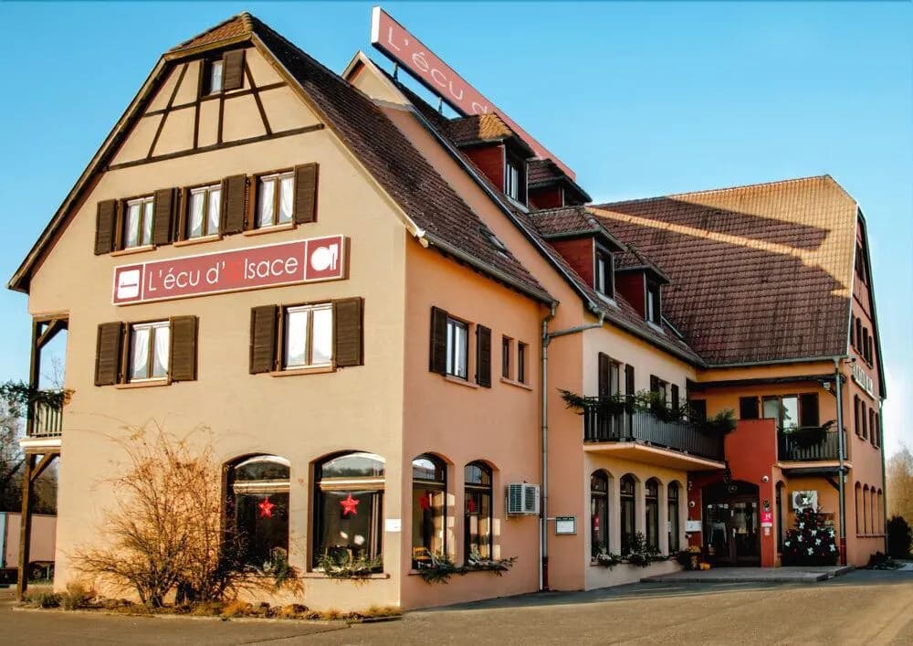 Hôtel L'Écu D'Alsace - Photo 1