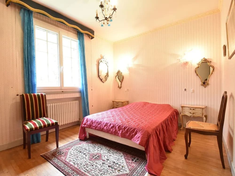 Beautiful Villa with Tennis Court in Dordogne, France - Photo 3