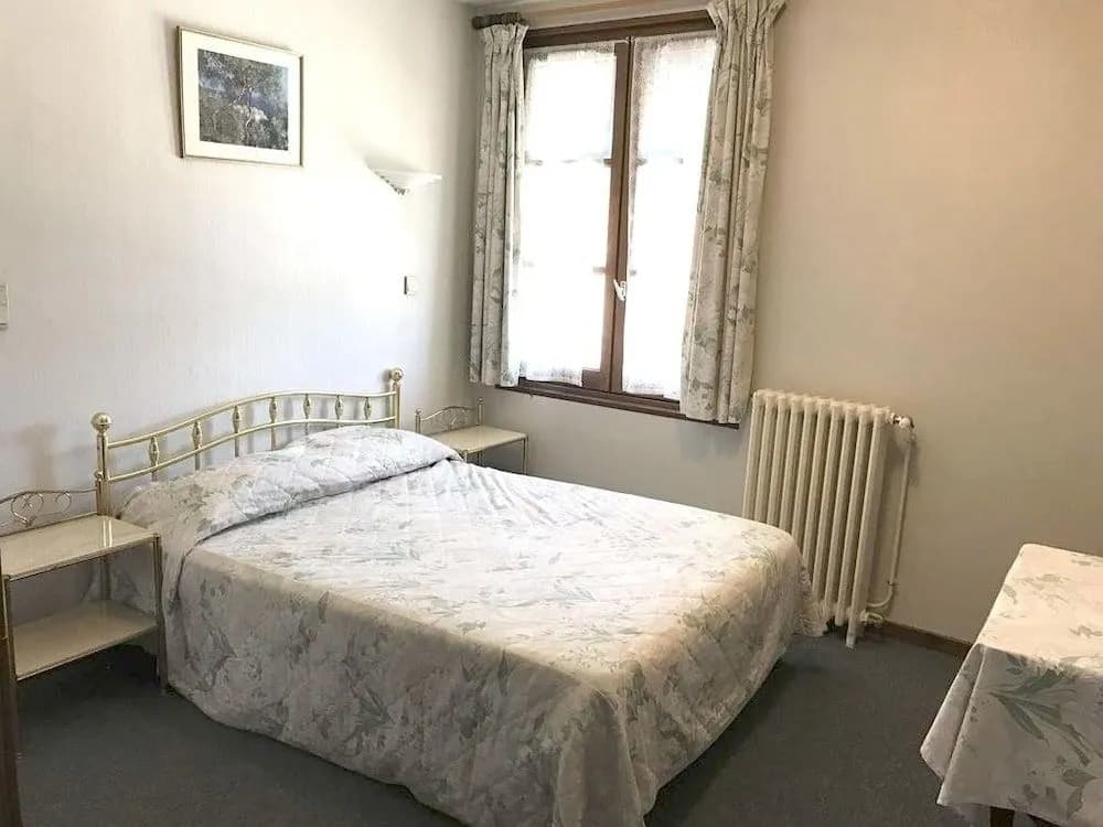Hôtel Restaurant Perreau - Photo 2