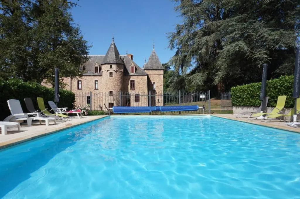 Château de Bussolles & 2 gîtes - Photo 2