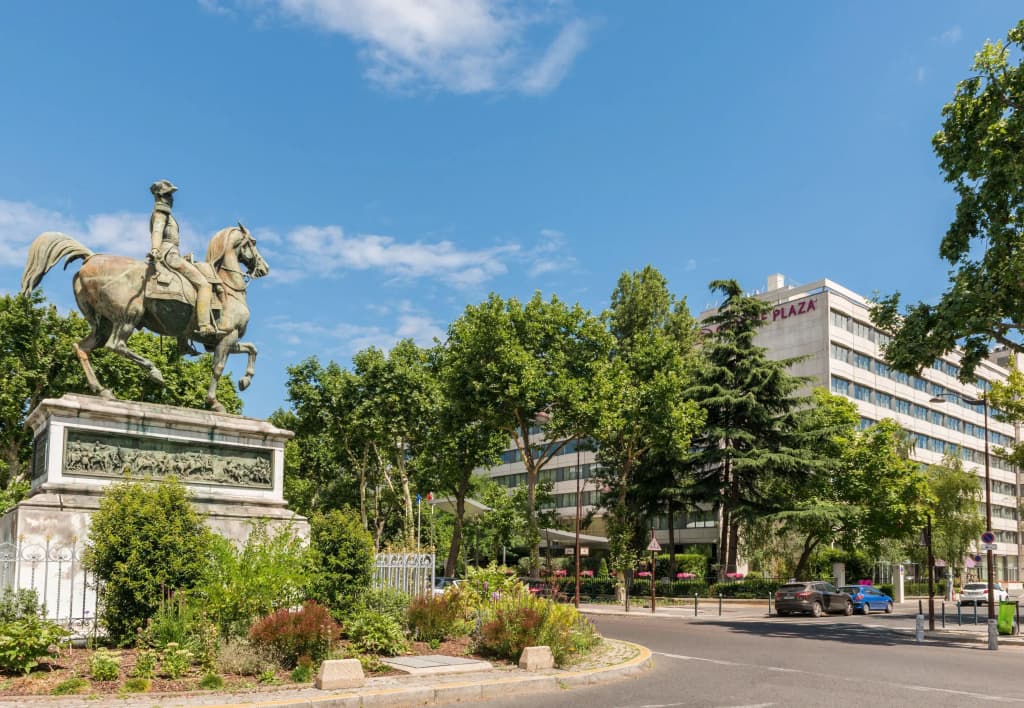 Crowne Plaza Paris - Neuilly - Photo 1