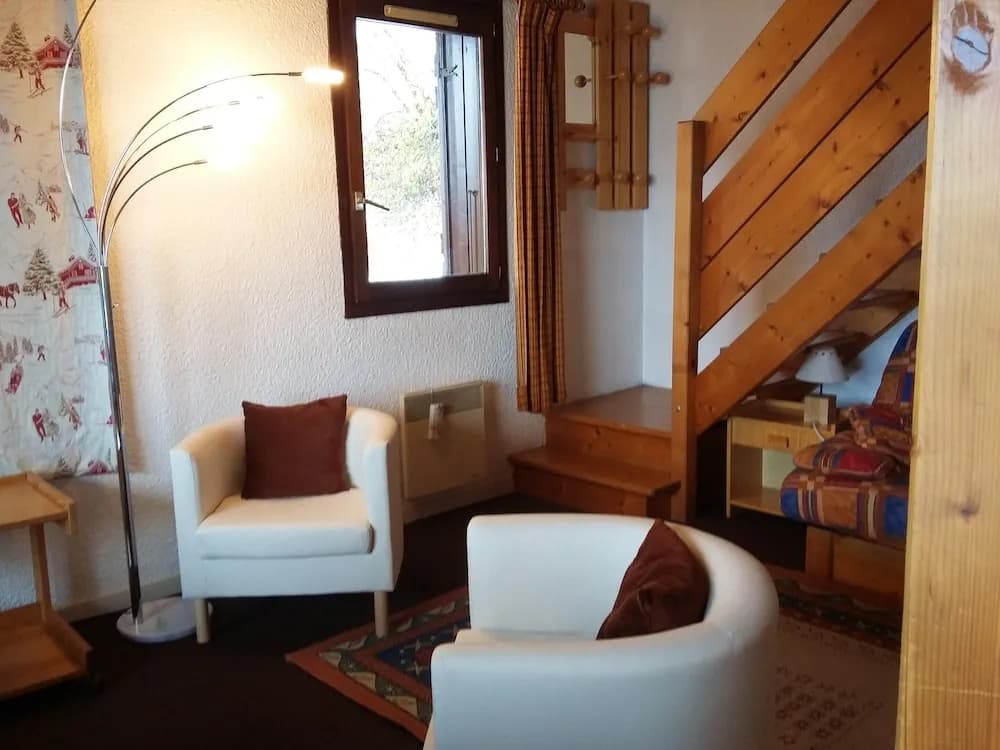 Apartment With one Bedroom in Megève, With Wonderful Mountain View and - Photo 3