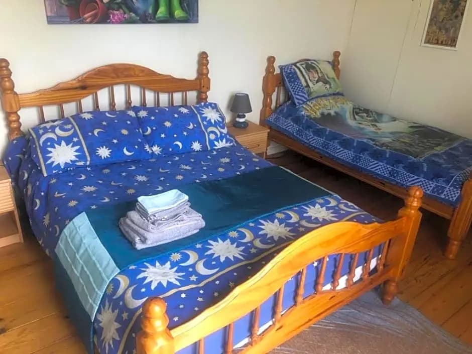White Grape Inn - Photo 5