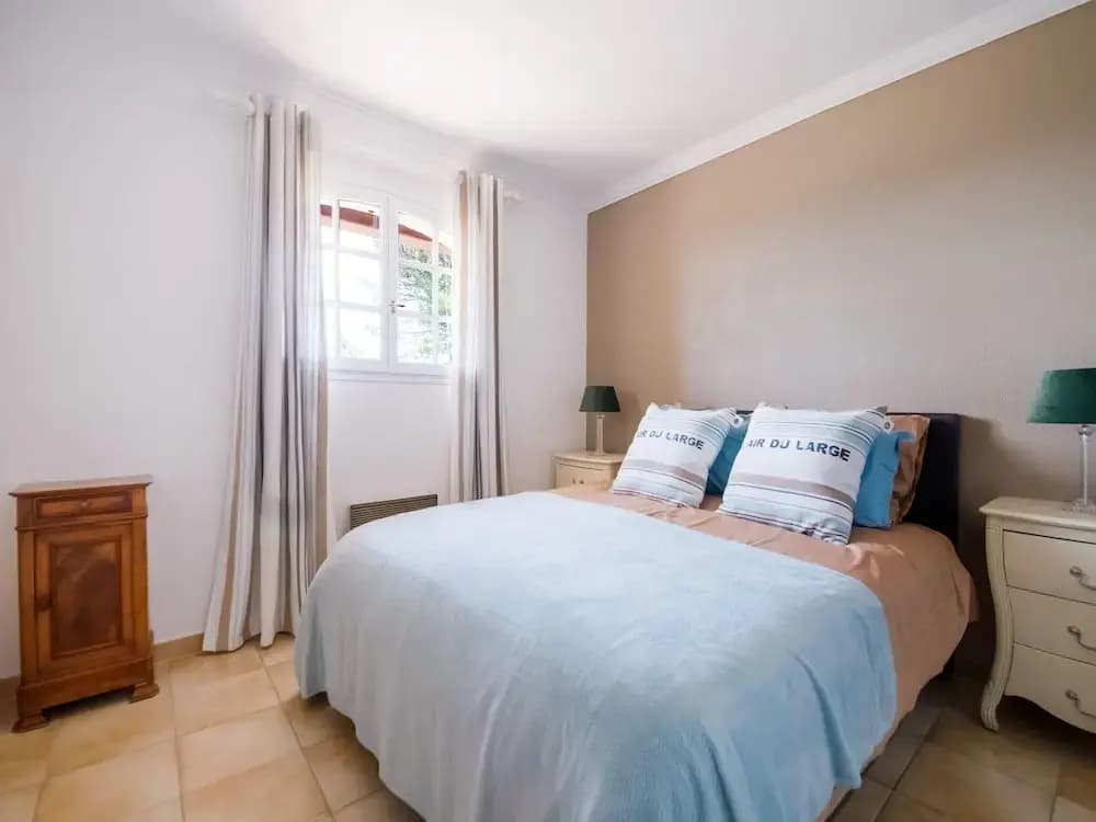 Nice Holiday Home in Lorgues - Photo 3