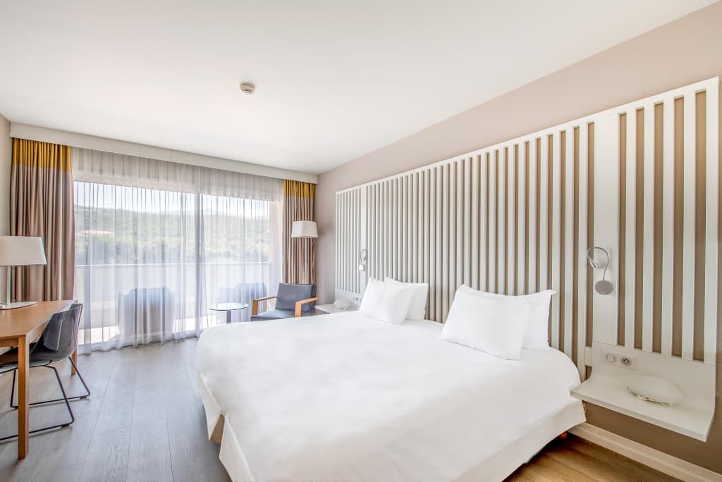 Radisson Blu Resort & Spa Ajaccio Bay - Miniature 6