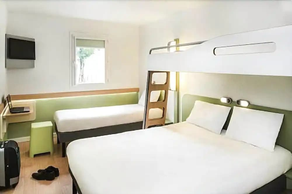 B&B HOTEL Strasbourg Nord Schiltigheim - Photo 3