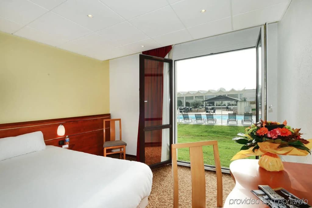 Brit Hotel Nantes Vigneux - L'Atlantel - Photo 3