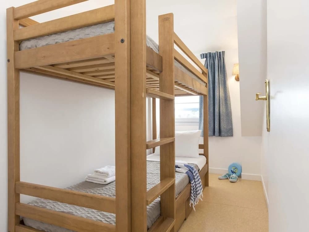 Apartment in Tregastel Near Renote Island - Photo 3
