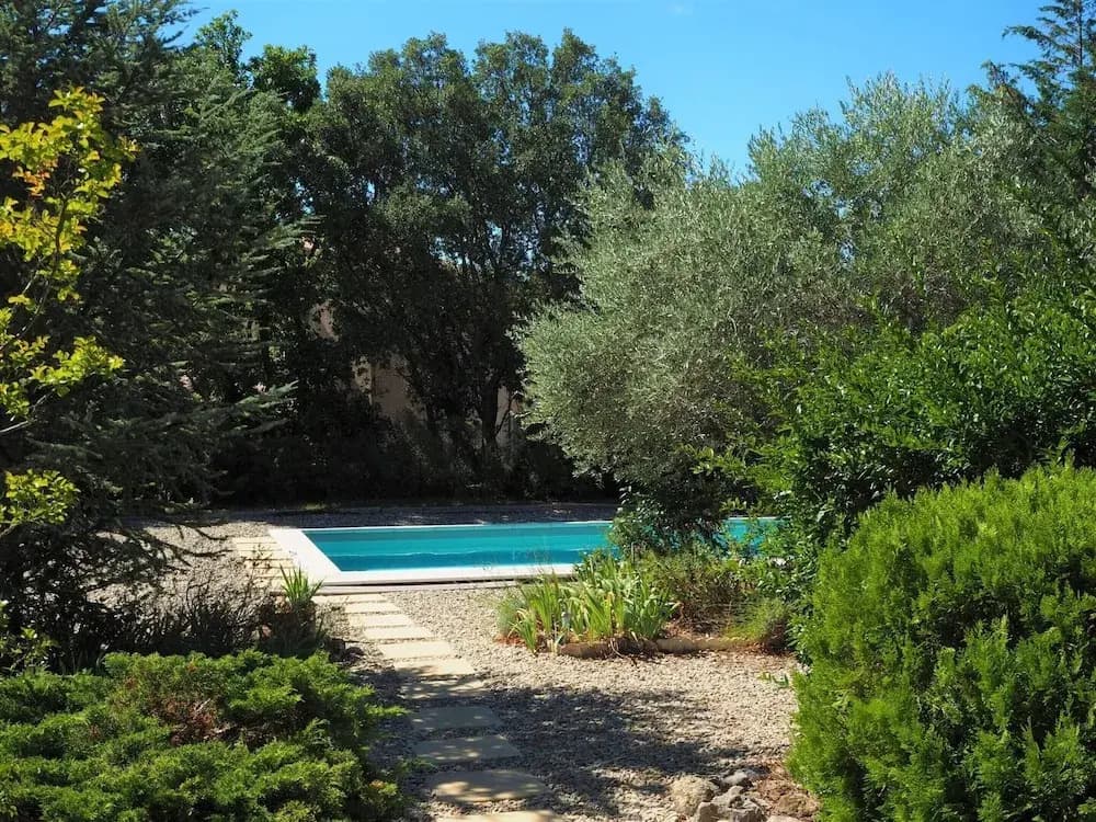 Holiday Home With Private Pool in Bedoin - Photo 3
