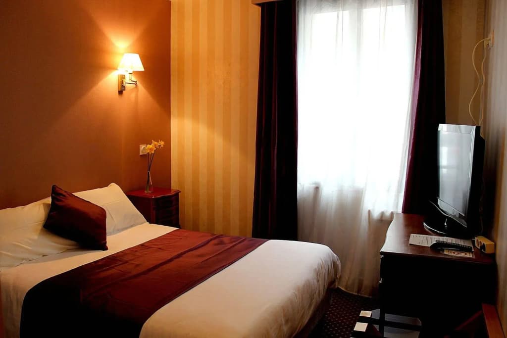 Logis Hôtel Rabelais - Photo 5