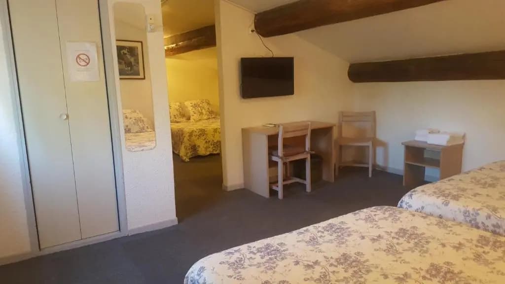 Will's Hotel - Photo 1