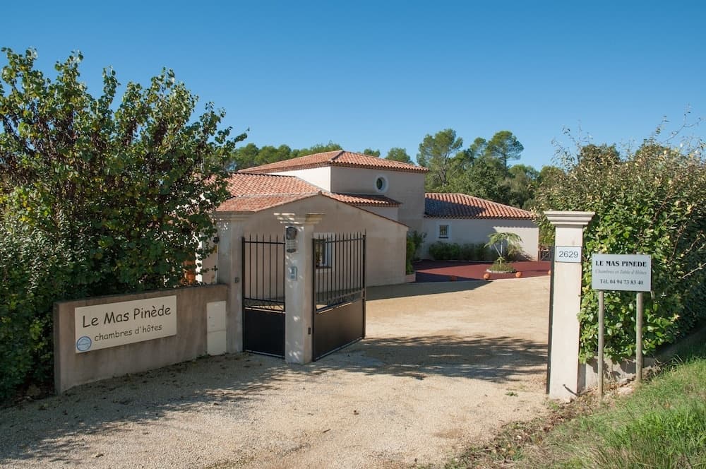 Le Mas Pinède - Photo 1