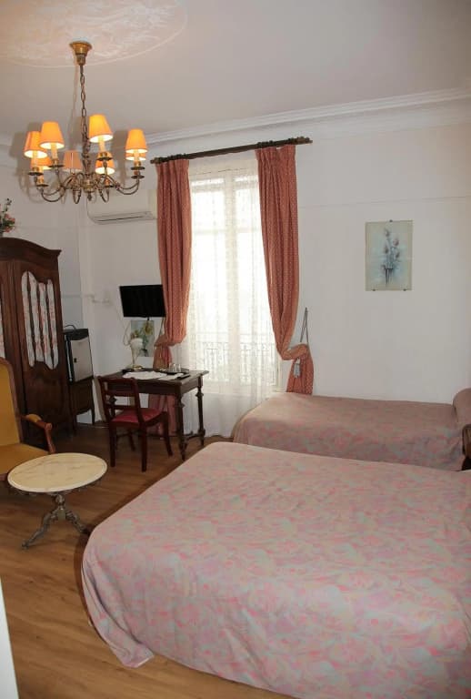 Hotel Cronstadt - Photo 4