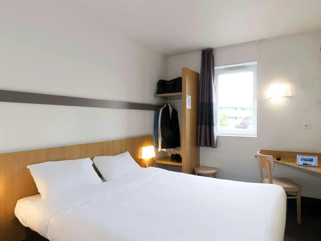 B&B HOTEL Rennes Est Cesson Sévigné 3 étoiles - Photo 5