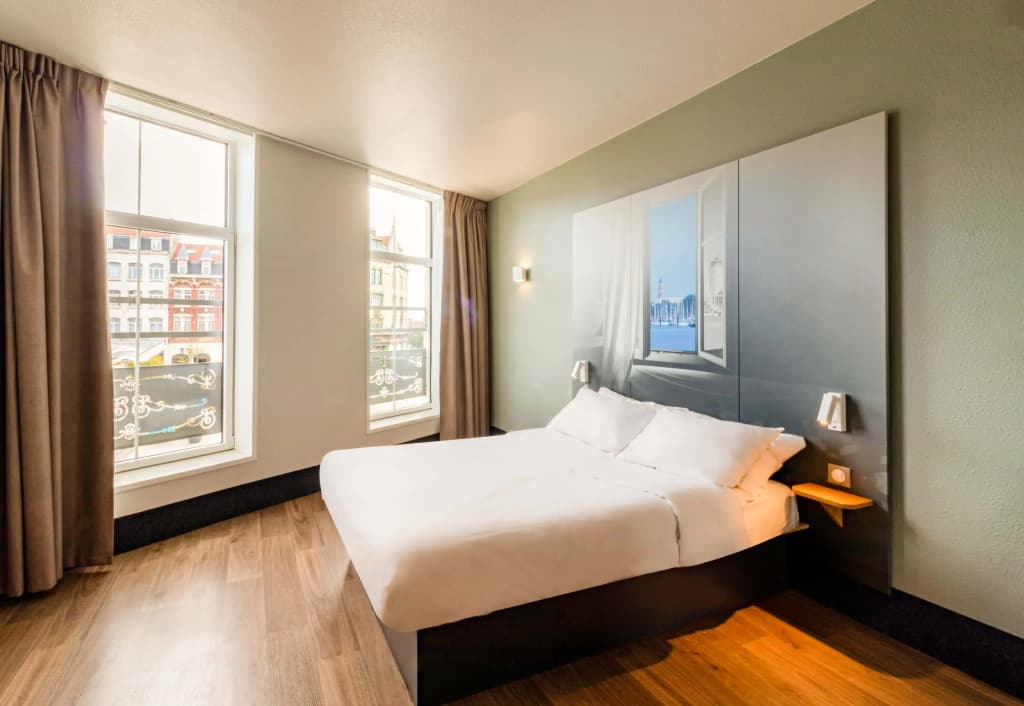 B&B HOTEL Dunkerque Centre Gare - Photo 5