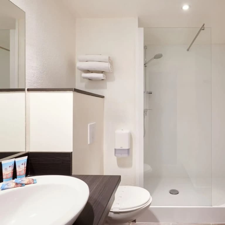 Hotel Le Bayonne - Photo 5