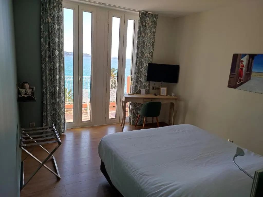 Hotel Restaurant Les Galets - Photo 3