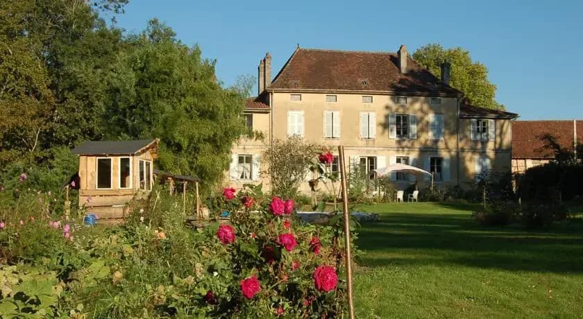 Château de Lusigny - Miniature 8