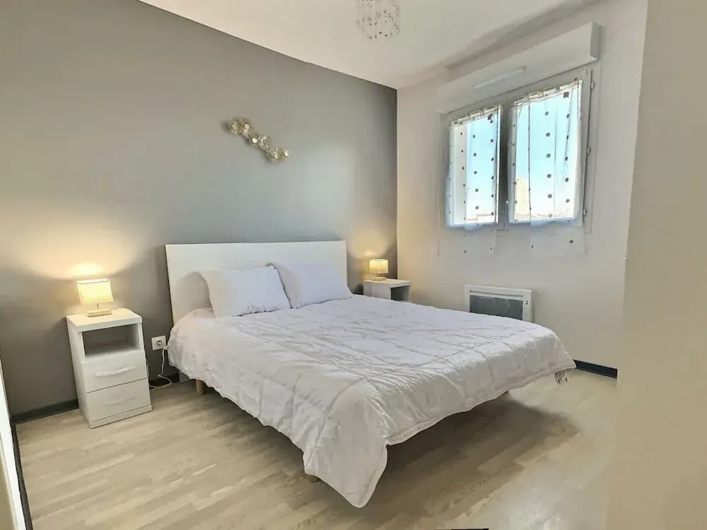 Maisonette With Terrace/garden in Valras-plage - Photo 3
