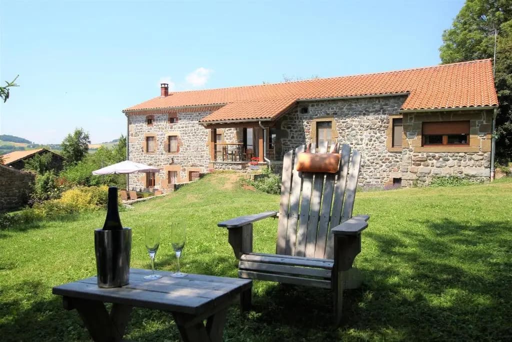 Le clos des pierres rouges - Photo 1