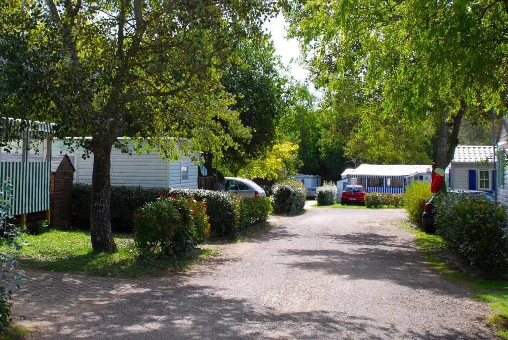 Camping Le Puits Rochais - Miniature 8