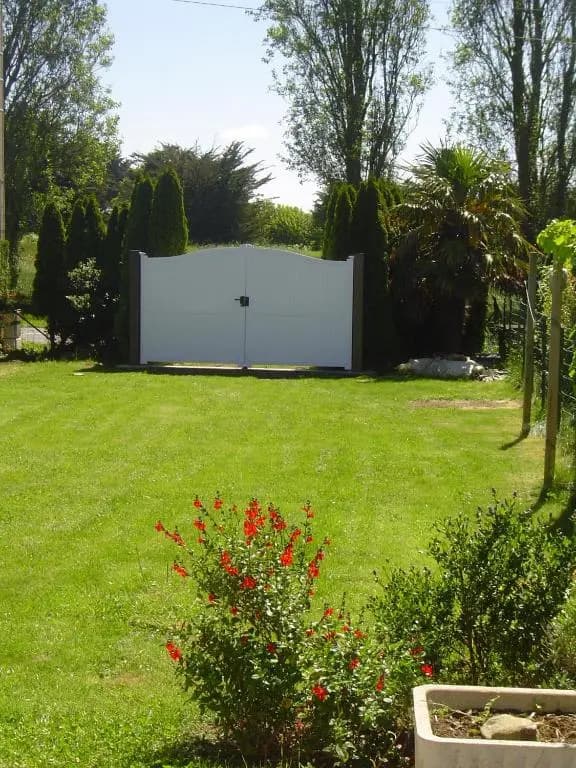 Maison avec jardin et plage de sable fin accessible à pied à 300m - Photo 3