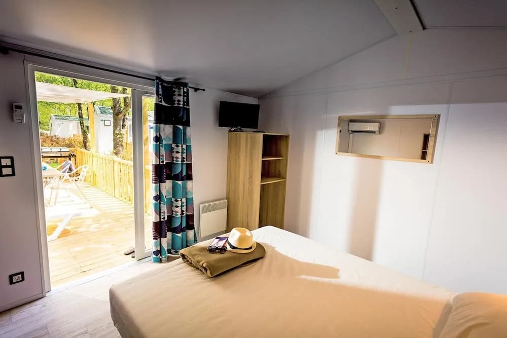 Lagrange Vacances Camping Le Bois Fleuri - Photo 2