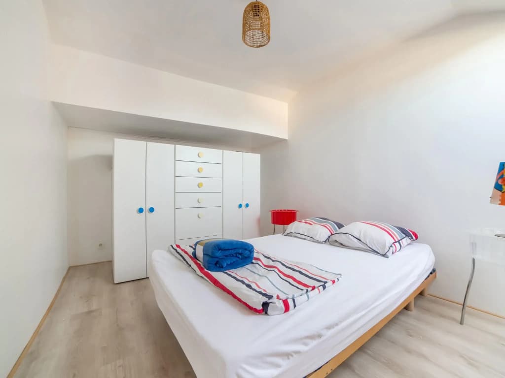 Snug holiday home in Bergerac with terrace - Photo 2