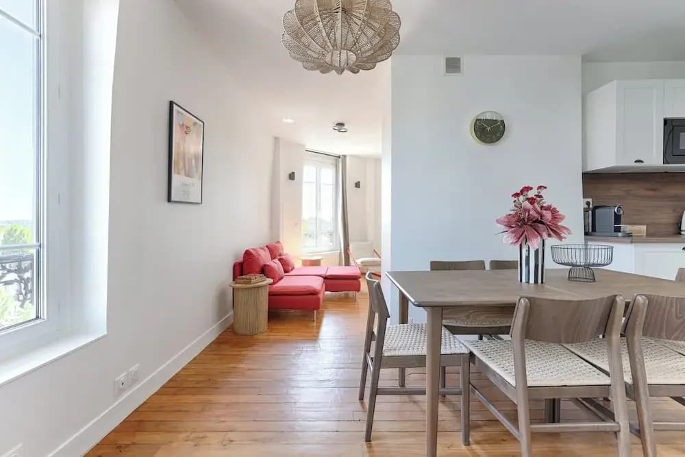 Apartments in Champigny-Sur-Marne - 30 minutes from Disneyland - Photo 2
