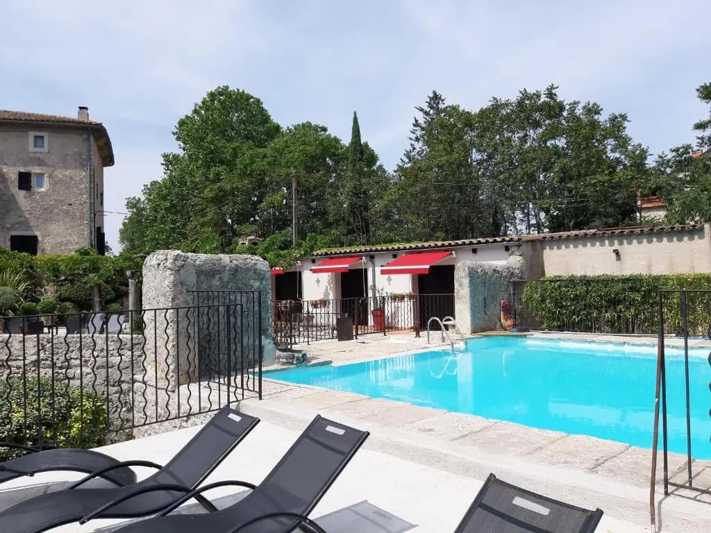 Logis des Magnans - Deux Chambres familiales pour 4 ou 5 personnes - - Photo 2