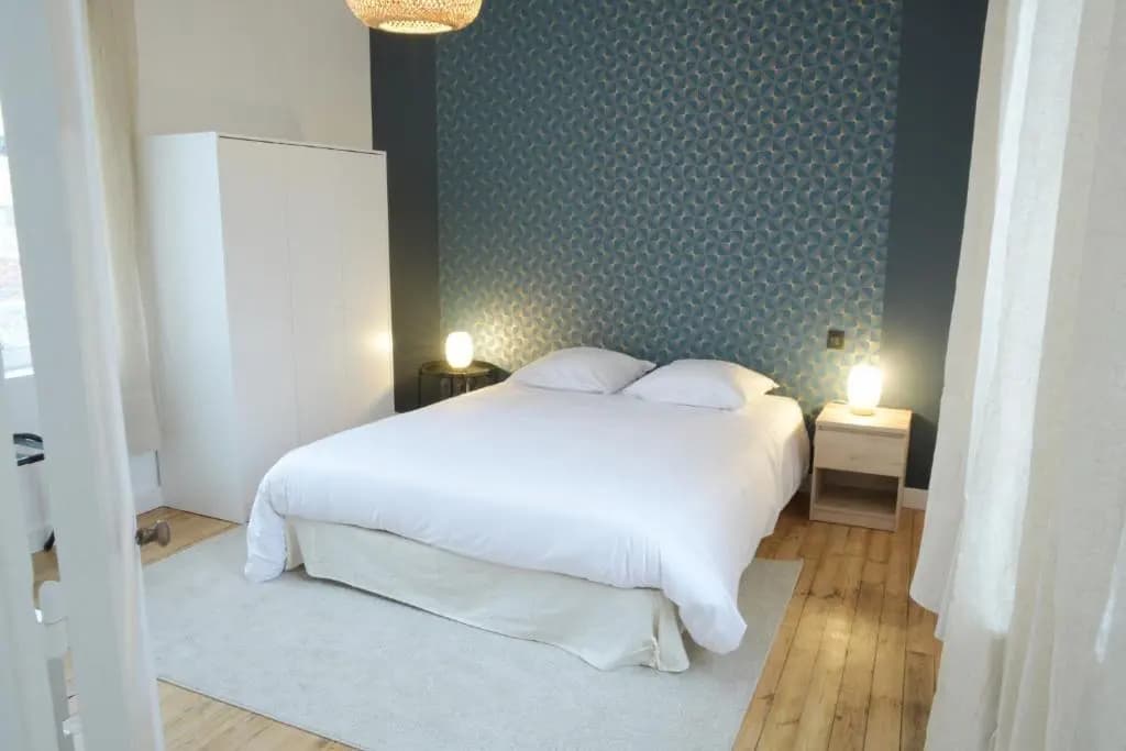 T2 de 55m2 avec toit terrasse, hyper centre, wifi, Netflix, draps, savons et serviettes fournis - Photo 4