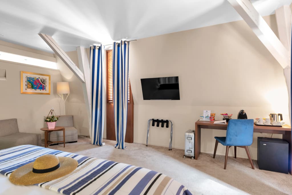 Hotel Beau Rivage - Photo 4