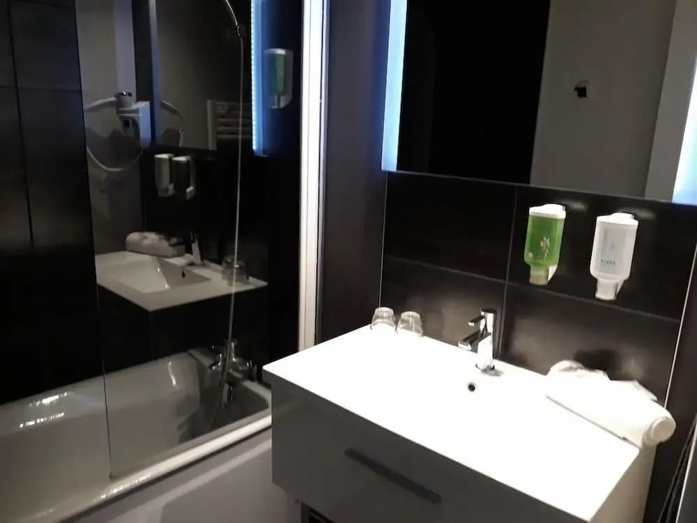 Best Western Golf Hotel Colvert - Miniature 7