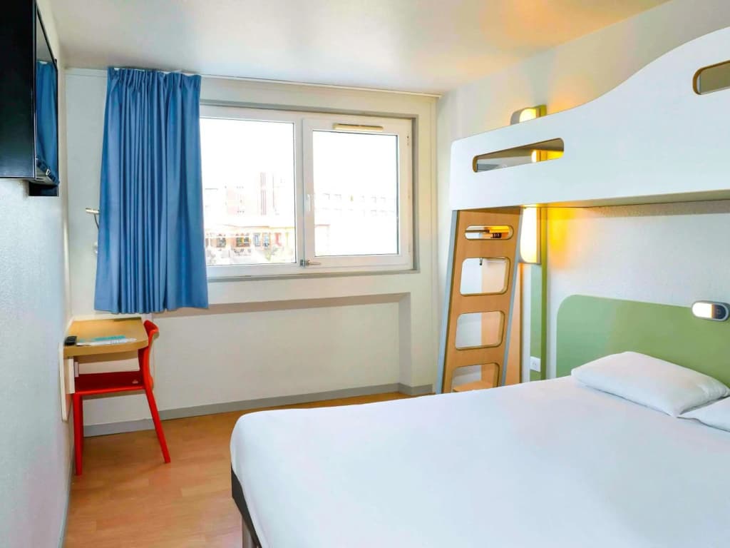 ibis budget Bordeaux Le Lac - Photo 3