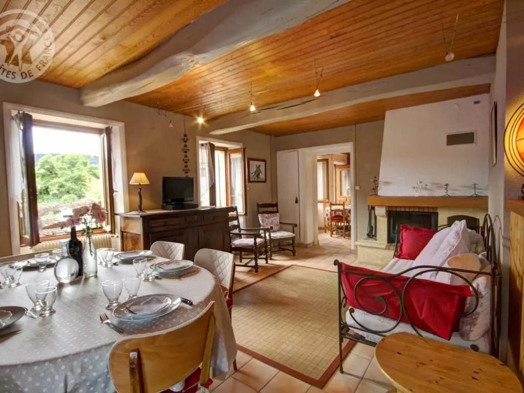 Gîte Belmont-de-la-Loire, 4 pièces, 8 personnes - FR-1-496-32 - Photo 5