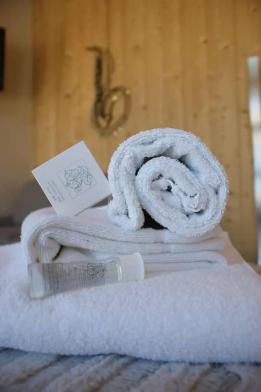 What Else Hotel - Photo 5