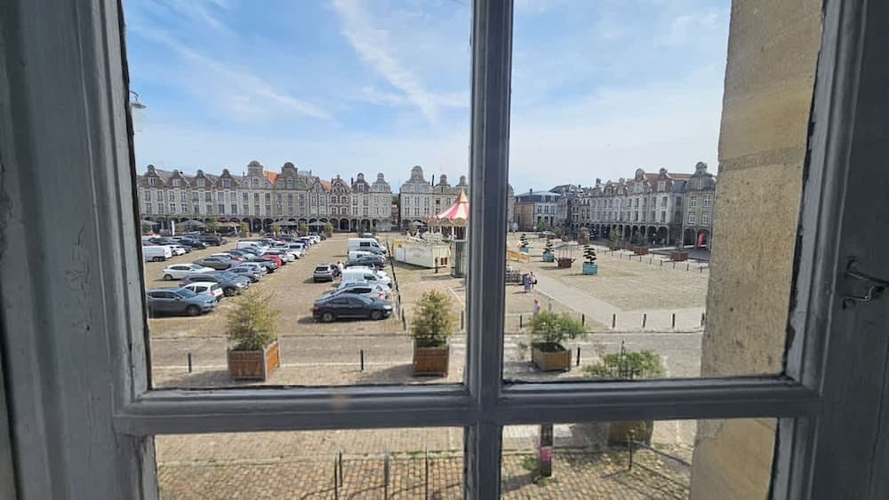 Bail Mobilit Grand T3 sur les Places d Arras - Miniature 6