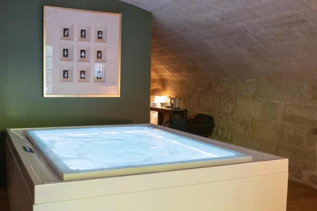 Pavillon Des Millesimes - Miniature 6