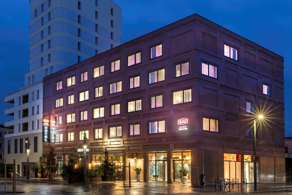 Aiden By Best Western Lorient Centre - Photo 1