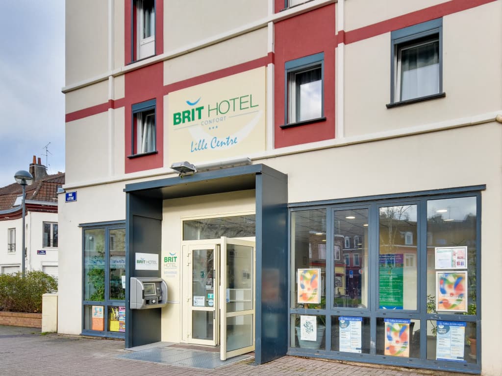 Brit Hotel Lille Centre - Photo 1
